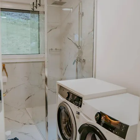 Apartma Maria Apartment *