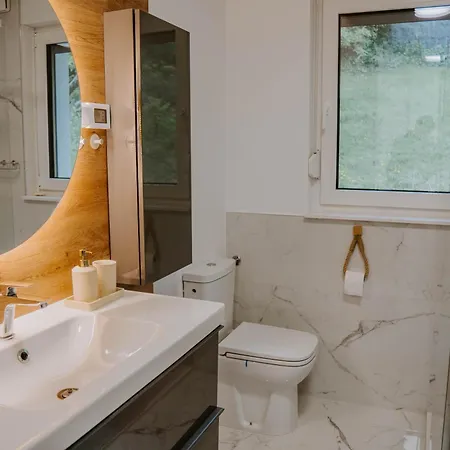 Apartma Maria Apartment
