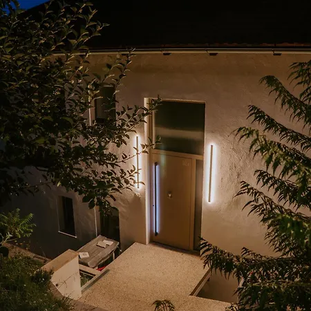 Apartma Maria Apartment
